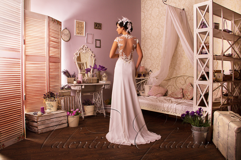 Легкое свадебное платье Divali